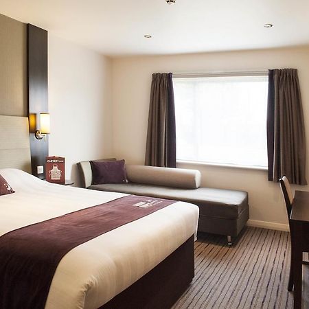 Premier Inn Birmingham City Centre Bridge Street ภายนอก รูปภาพ